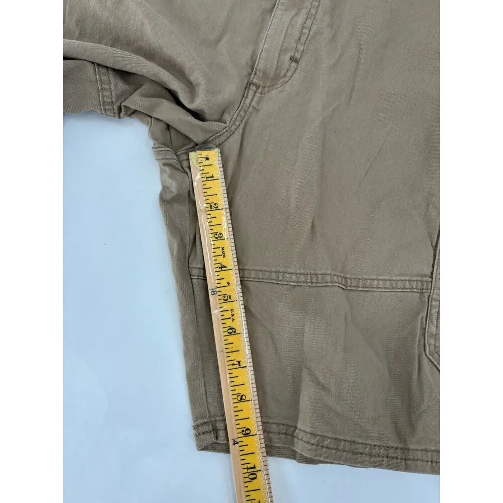 Wrangler Relaxed Fit Shorts Mens 42x10 Beige Cargo Cotton Blend Outdoor Pockets